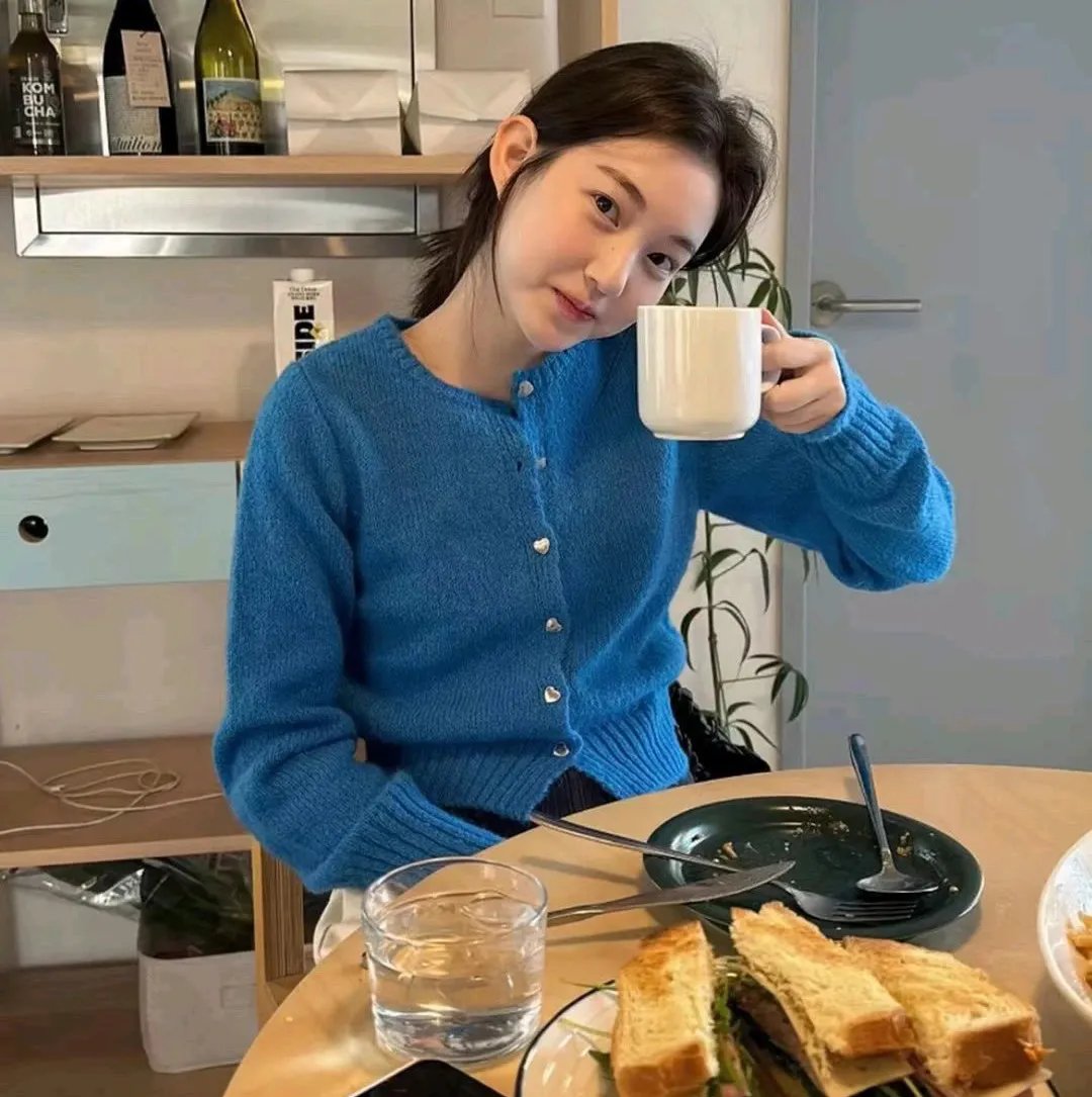 商谍